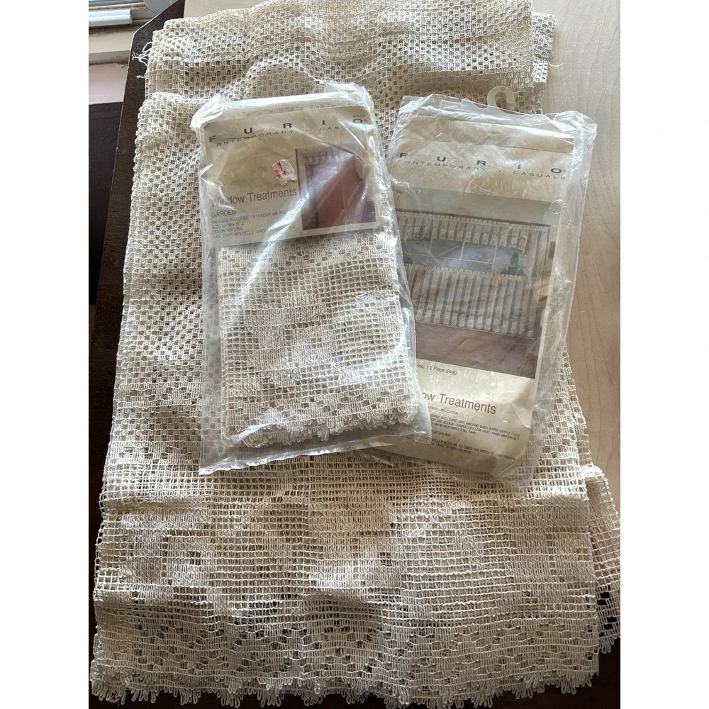 Vtg Furio Open Weave 24